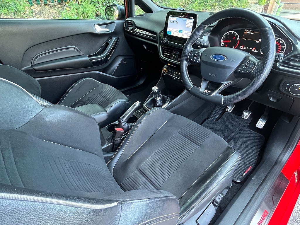 Ford Fiesta St-3 FJ19ZZY Red #4