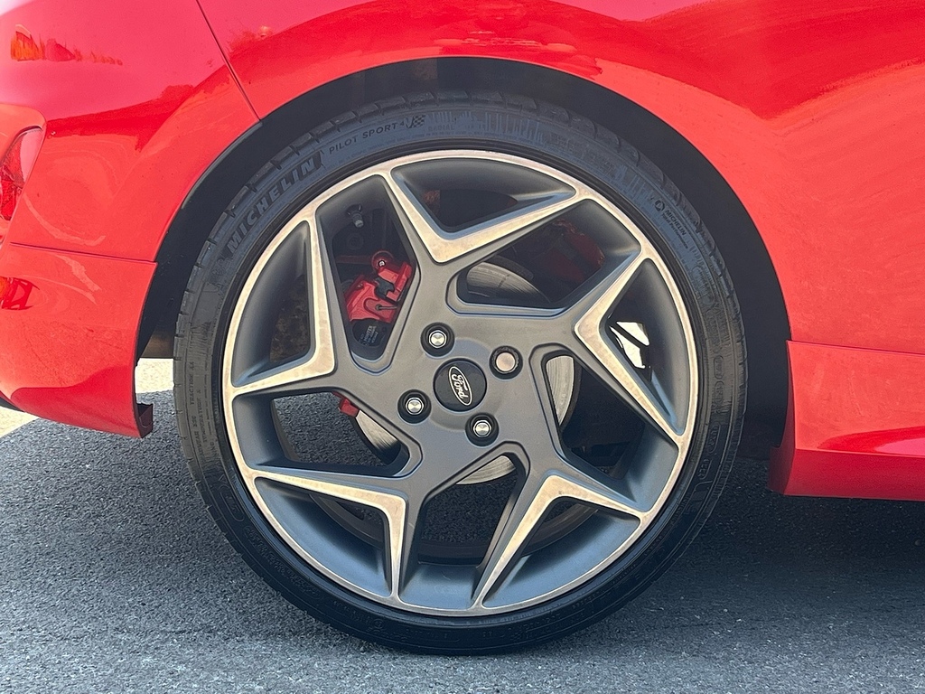 Ford Fiesta St-3 Red