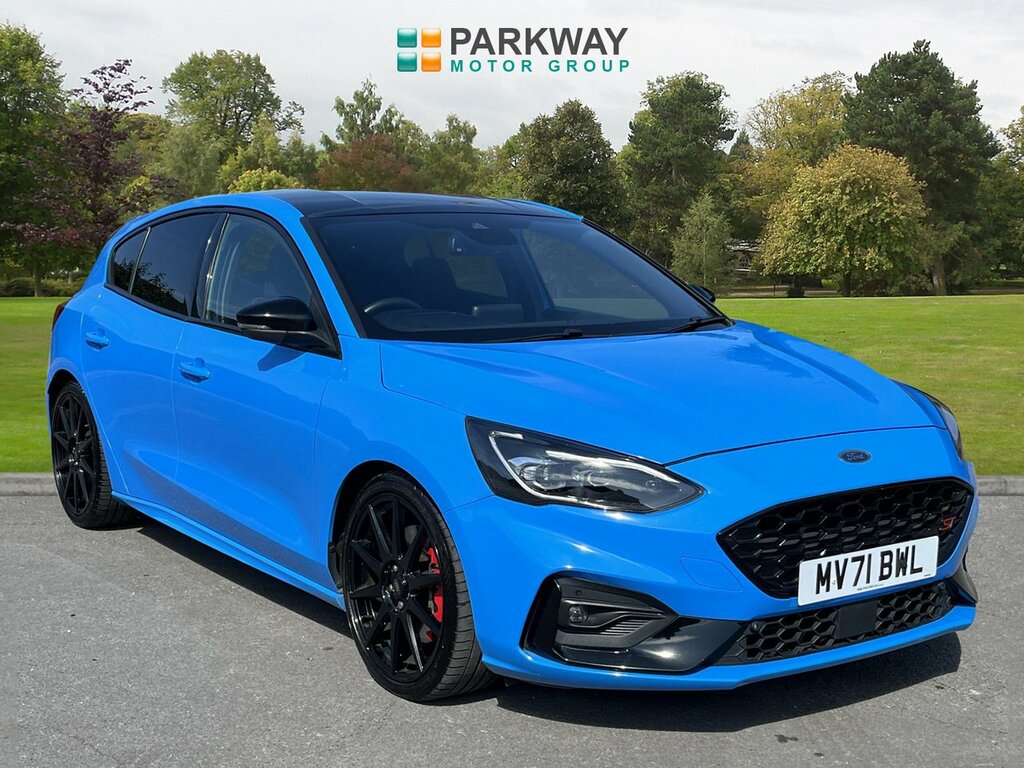 Ford Focus Hatchback Blue