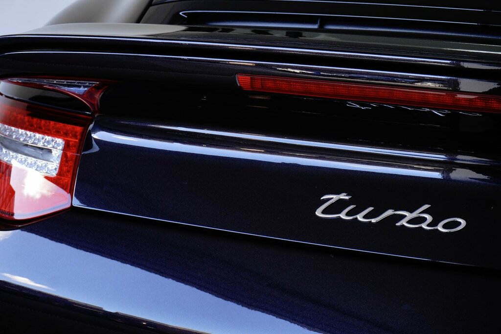 Porsche 911 3.6 Turbo Cpe Black #4