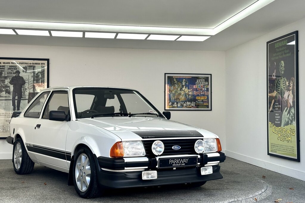 Ford Escort Rs1600i Hatch White
