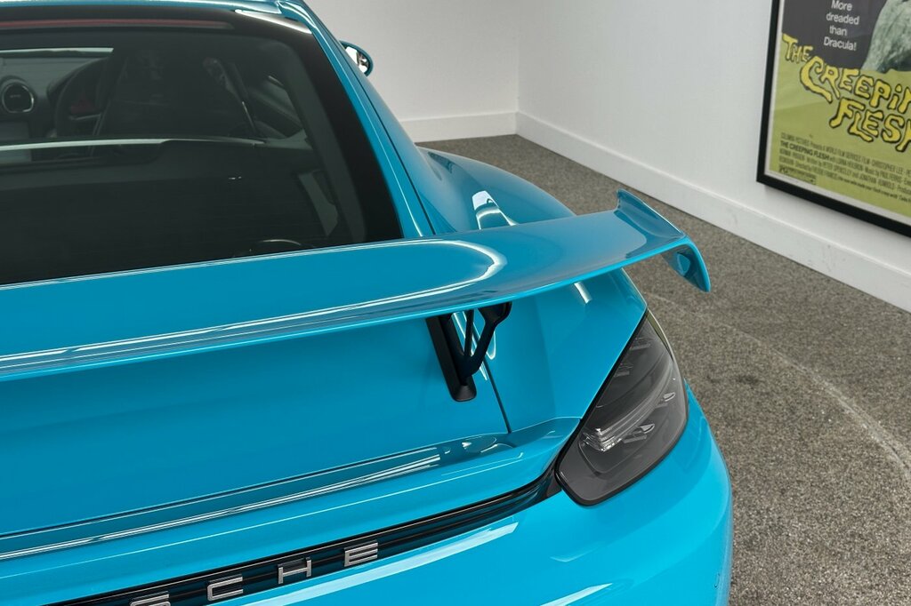 Porsche Cayman 718 Gt4 Coupe Blue
