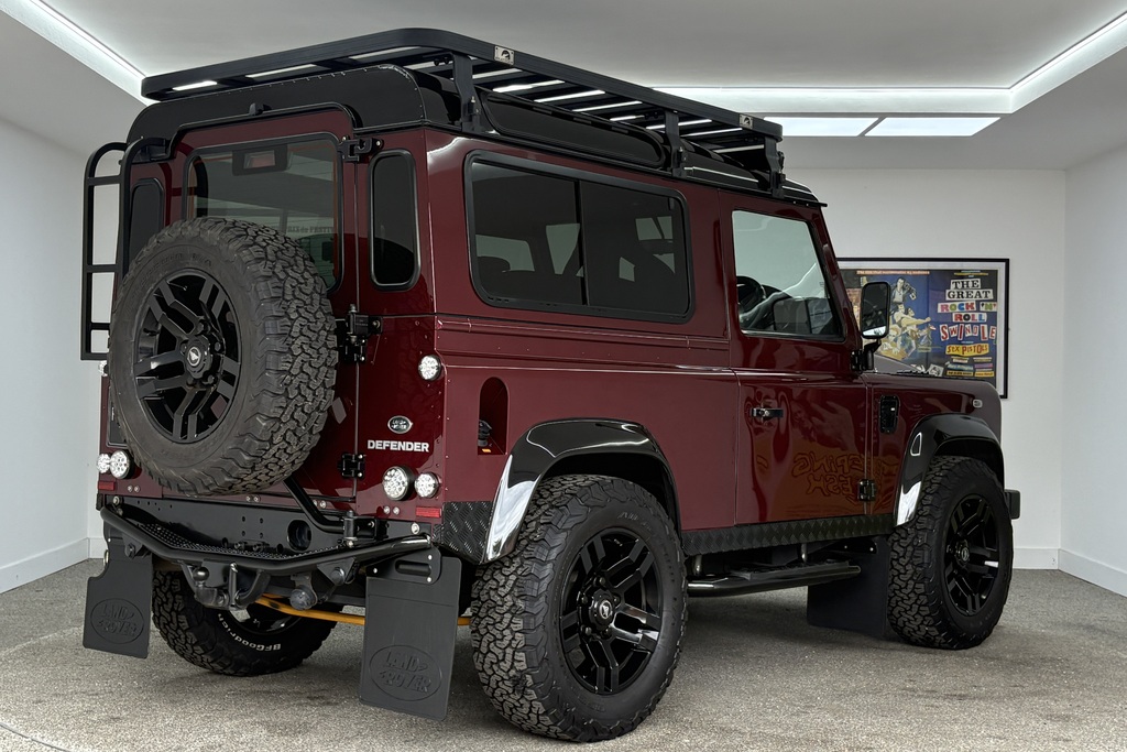 Land Rover Defender 90 2.2 Tdci Urban Red #6