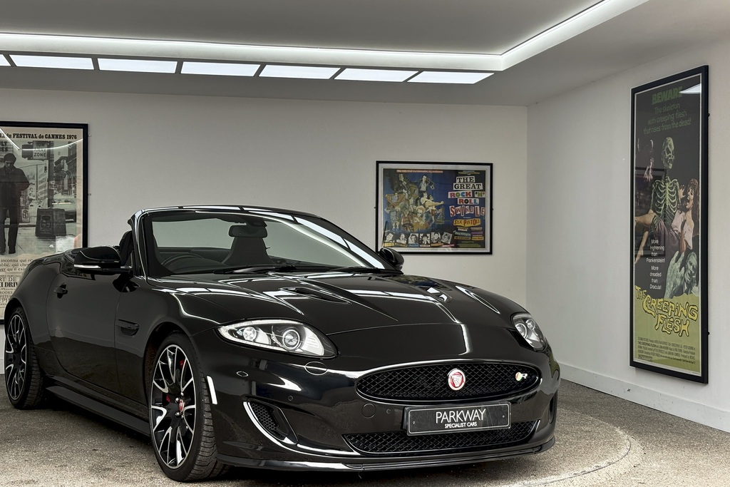 Jaguar XK Dynamic-r Convertible Black