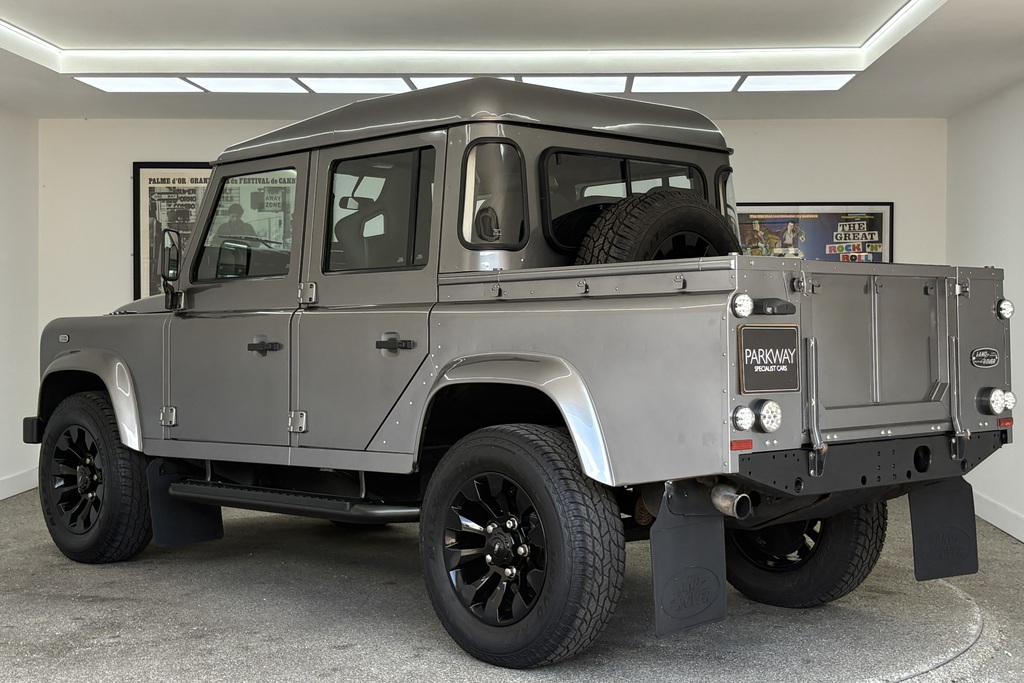 Land Rover Defender 110 Suv Grey #5