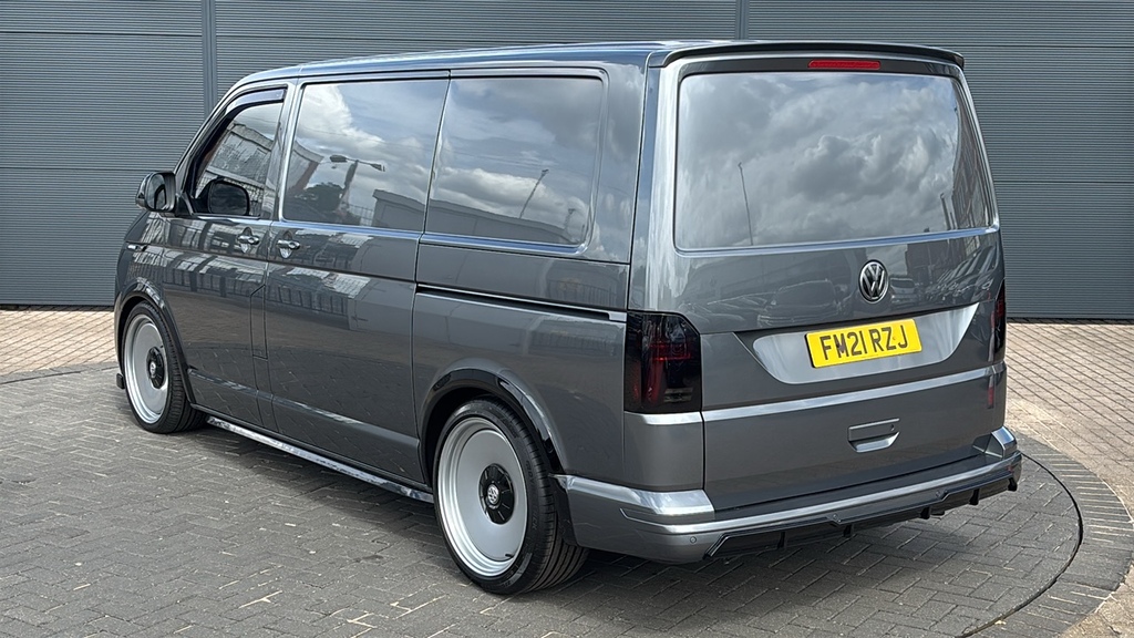 Volkswagen Transporter 2.0 Tdi 150 Highline Van 150 Ps Grey #3