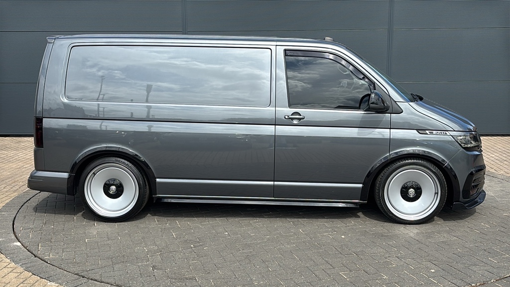 Volkswagen Transporter 2.0 Tdi 150 Highline Van 150 Ps Grey #5