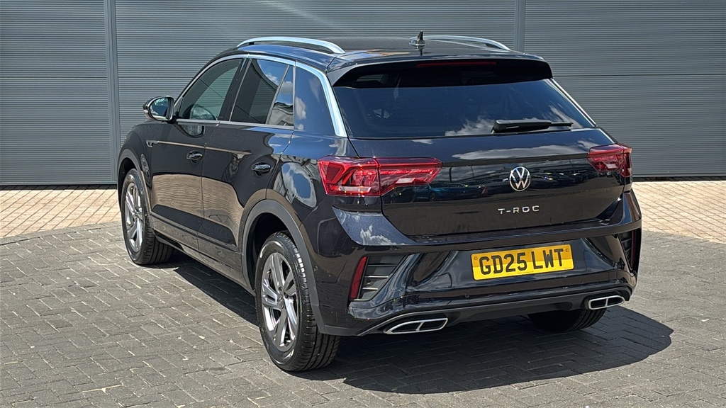 Volkswagen T-Roc 1.5 Tsi R-line 150 Ps Black #3