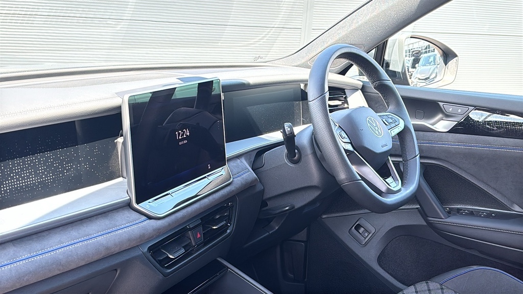 Volkswagen Tayron 1.5 Tsi Ehybrid R-line Dsg6 204 Ps Grey #2