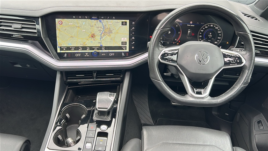 Volkswagen Touareg 3.0 V6 Tsi 4Motion Black Edition Tip White #10