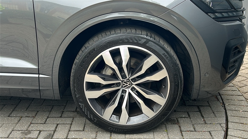 Volkswagen Touareg 3.0 V6 Tdi 4Motion Black Edition Tip 286 Grey #5