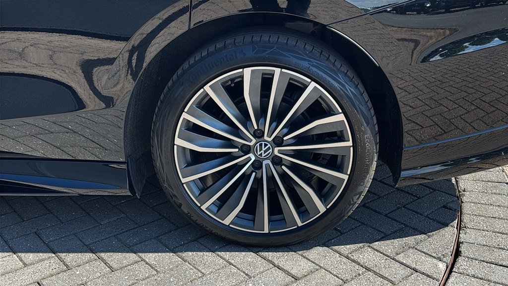 Volkswagen ID.7 210Kw Match Pro Plus 77Kwh Int Pack 2 Black #5
