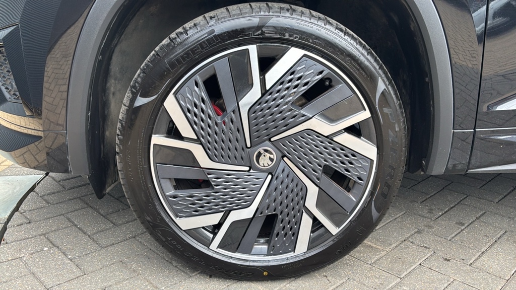 Skoda Kodiaq 2.0 Tsi 245 Vrs 4X4 Dsg 7 Seat 245 Ps Black #5