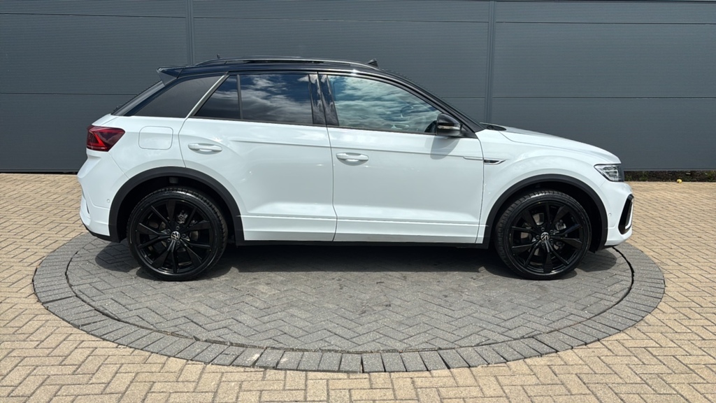 Volkswagen T-Roc 1.5 Tsi Black Edition Plus Dsg 150 Ps KM75YLH Black #4