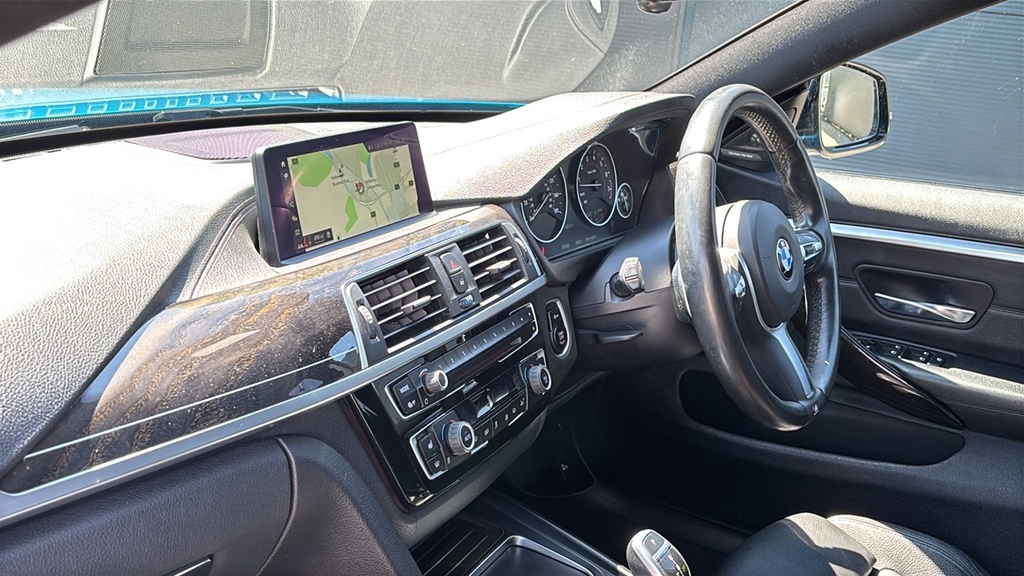 BMW 4 Series 440I M Sport Professional Media 326 Ps Blue #2