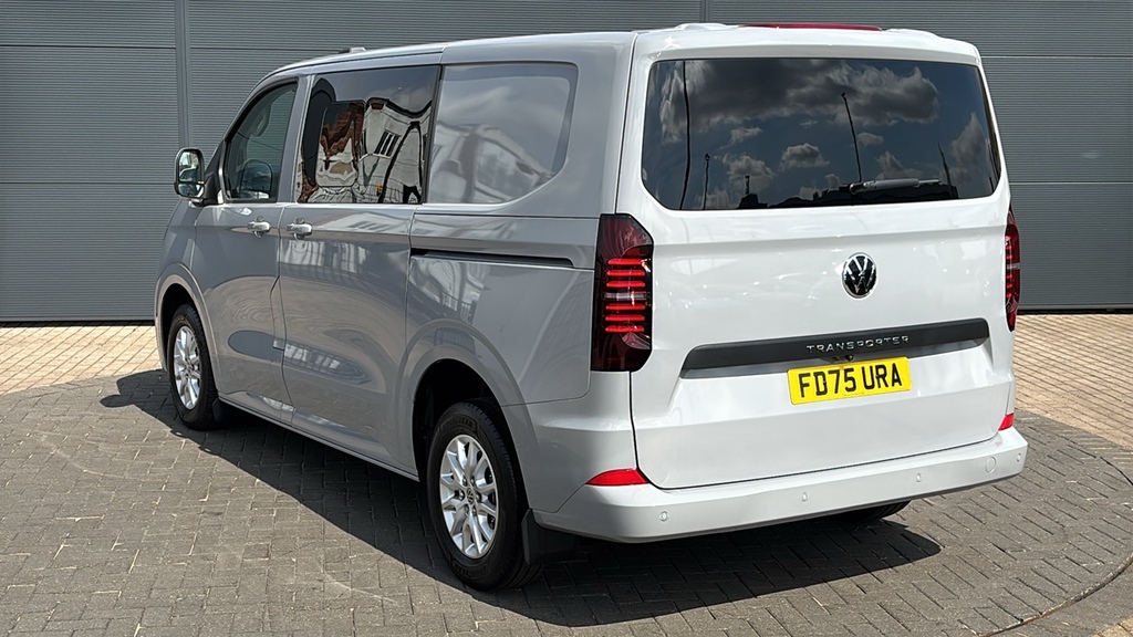 Volkswagen Transporter 2.0 Tdi 150 Commerce Pro Kombi Van 0 Ps Grey #3