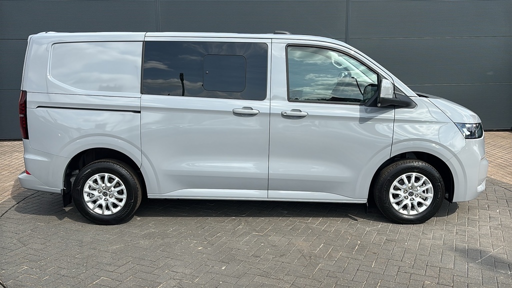 Volkswagen Transporter 2.0 Tdi 150 Commerce Pro Kombi Van 0 Ps Grey #4