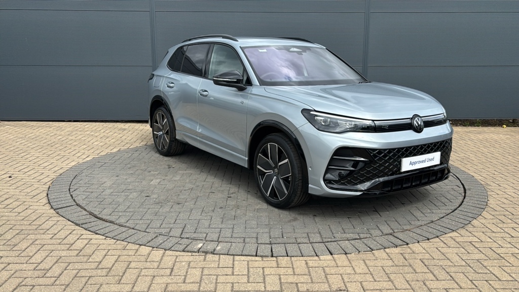Volkswagen Tiguan 1.5 Etsi Mhev R-line Suv Hybrid Dsg Eur Silver