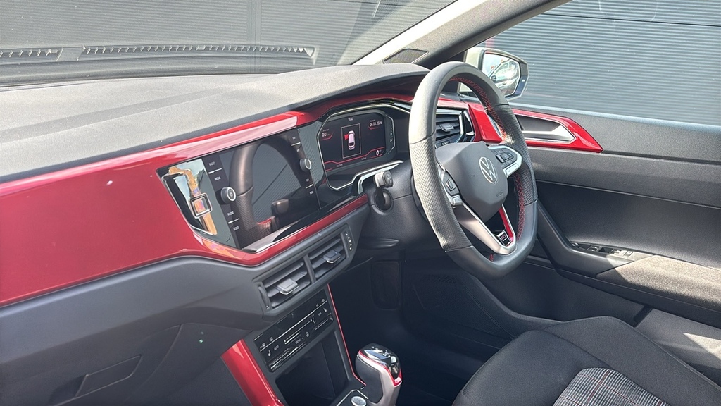 Volkswagen Polo 2.0 Tsi Gti Dsg 207 Ps Grey #2