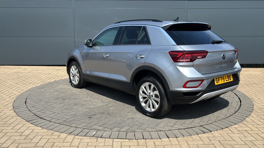 Volkswagen T-Roc 1.5 Tsi Match Dsg 150 Ps Silver #3