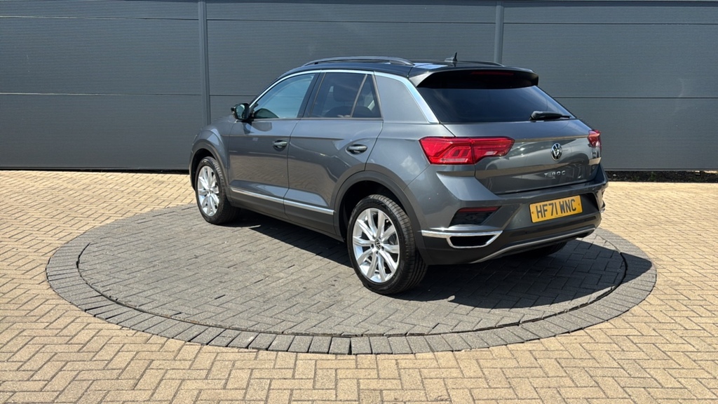 Volkswagen T-Roc 1.5 Tsi Evo Design Dsg 150 Ps Grey #3
