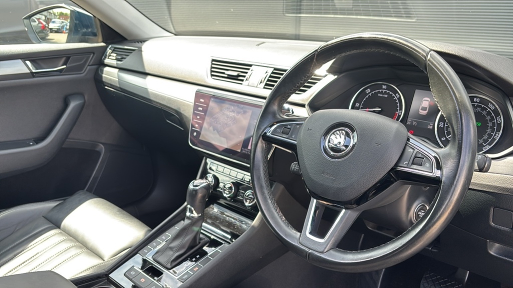 Skoda Superb 2.0 Tdi Cr Se L Executive Dsg 7 Speed 150 P Blue #6