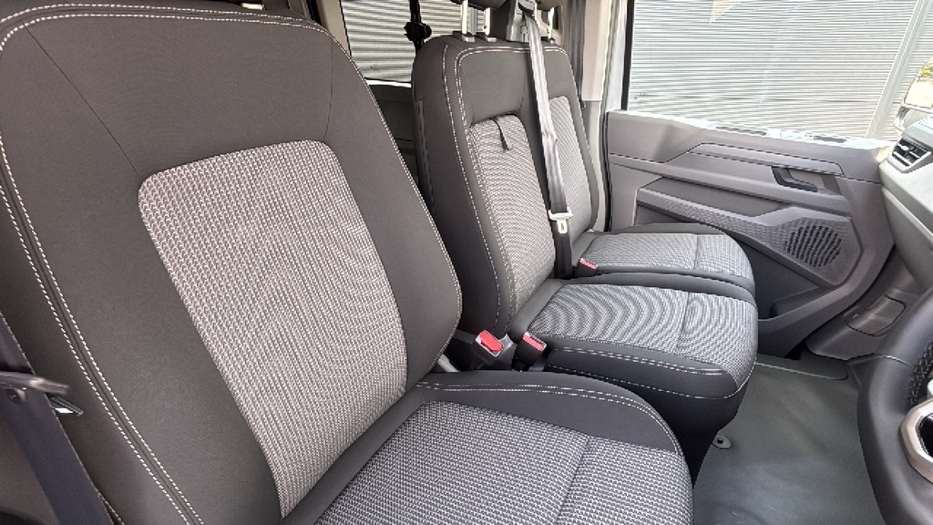 Volkswagen Transporter T28 Swb 110 Highline Specsolid Tailgatemetallic Blue #16