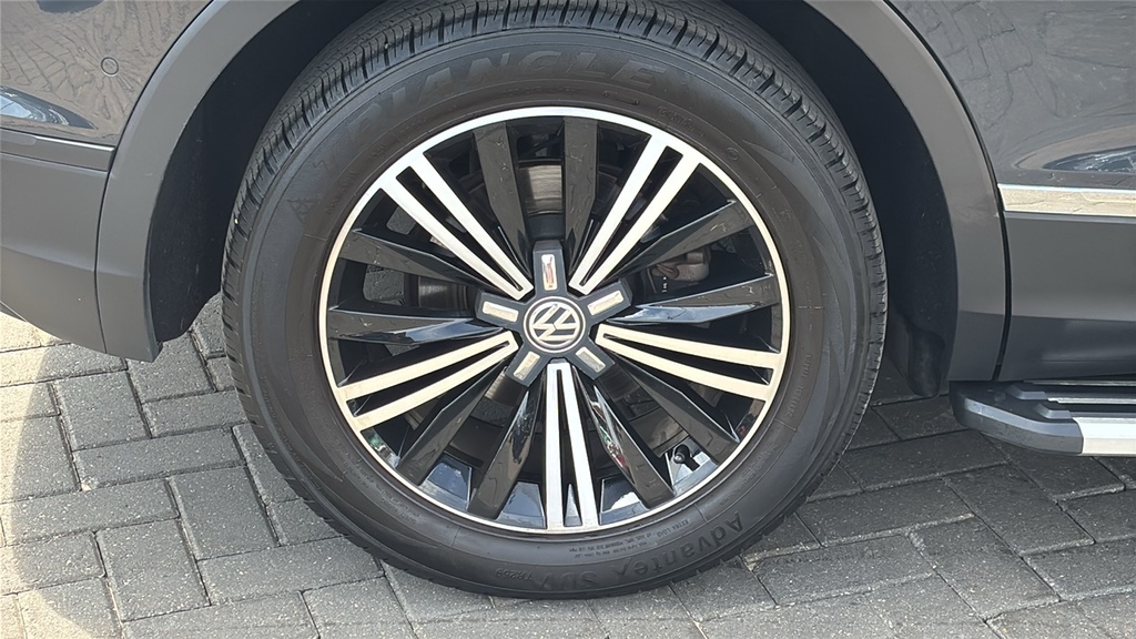 Volkswagen Tiguan 2.0 Tdi 150 4Motion Match 150 Ps Grey #5