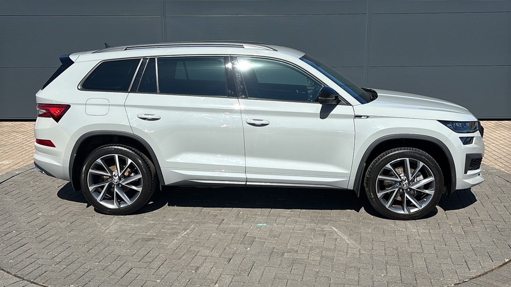 Skoda Kodiaq 2.0 Tdi 200 Sport Line 4X4 Dsg 7 Seat 0 Ps Grey #4
