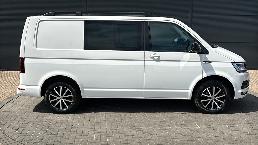 Volkswagen Transporter Transporter Kombi 2.0Tdi 150 T30 High Bmt Swb Dsg White #4