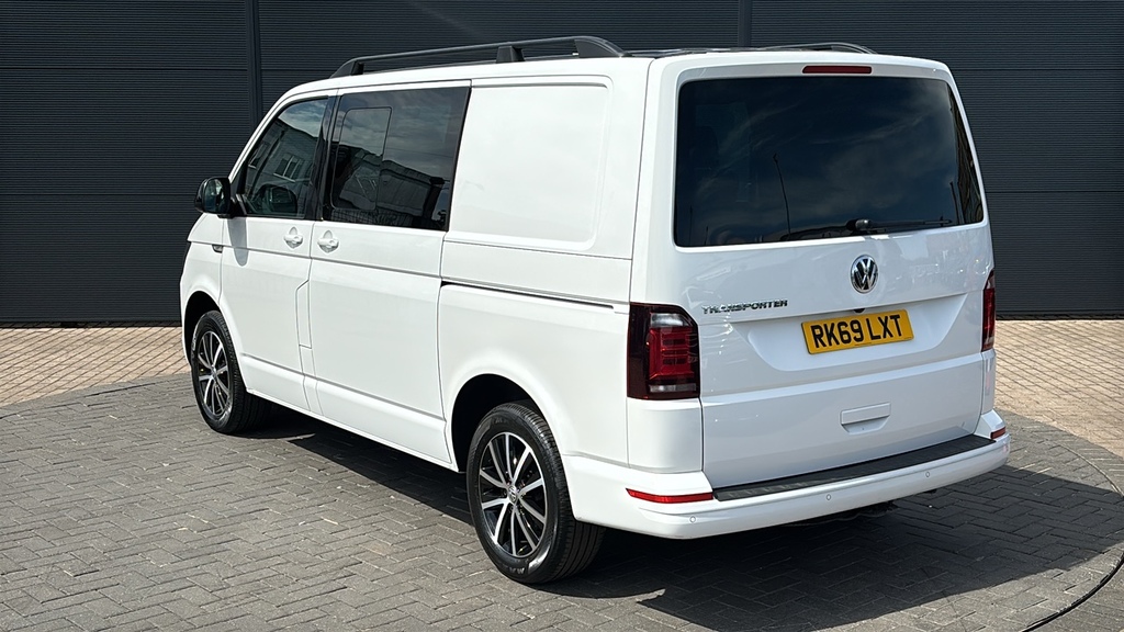 Volkswagen Transporter Transporter Kombi 2.0Tdi 150 T30 High Bmt Swb Dsg White #3