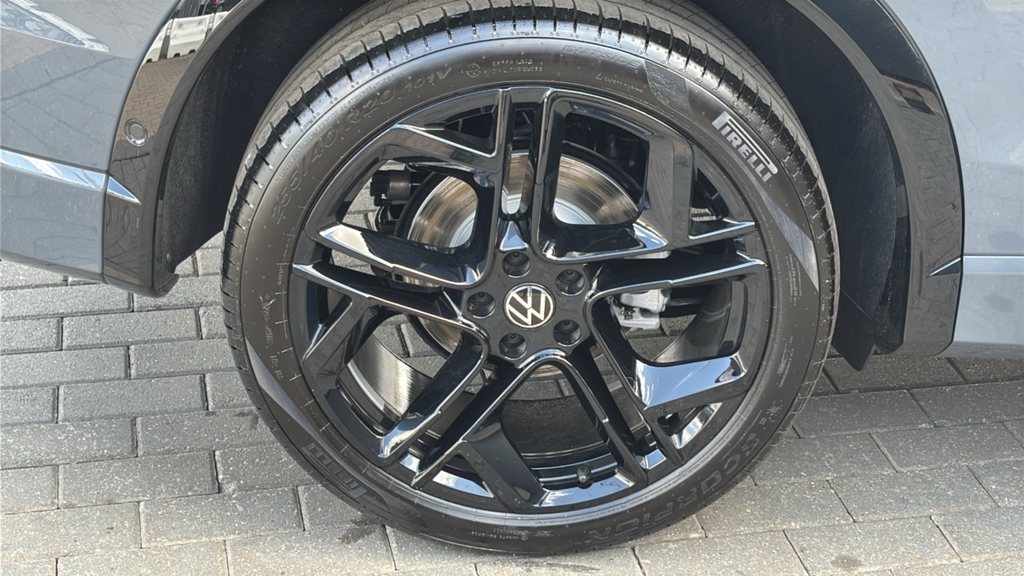 Volkswagen Tiguan 2.0 Tdi R-line Dsg 150 Ps Grey #5