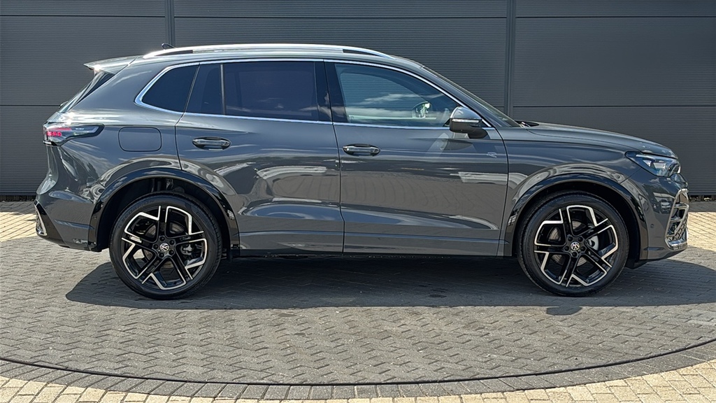 Volkswagen Tiguan 1.5 Etsi 150 R-line Dsg 150 Ps Grey #4