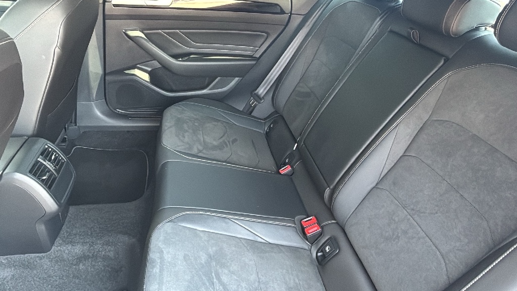 Volkswagen Arteon R-line 1.4 Tsi Ehybrid 218Ps 6-Speed Dsg Black #8