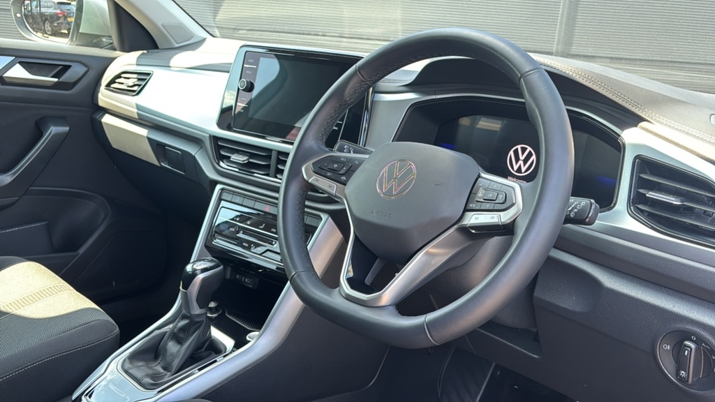 Volkswagen T-Roc 1.5 Tsi Match Dsg 150 Ps Silver #6