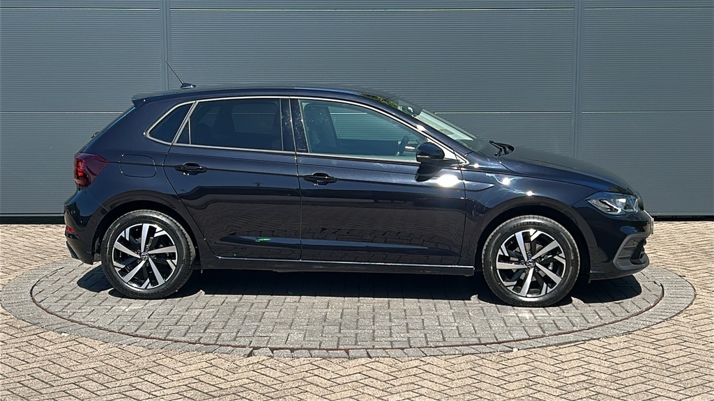 Volkswagen Polo 1.0 Tsi Match 95 Ps Black #4