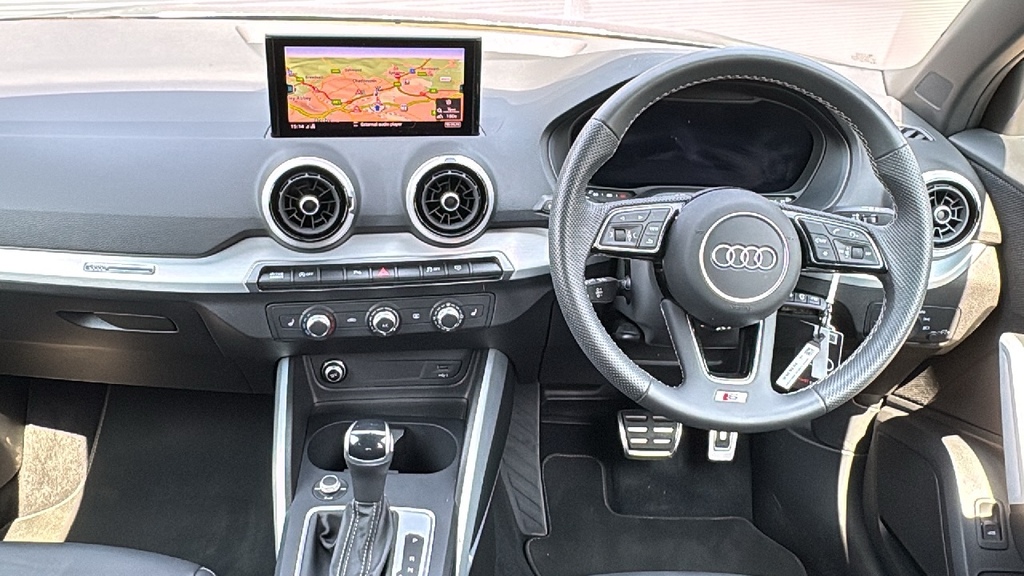 Audi Q2 1.0 Tfsi 30 Sport Suv Euro 6 S YM24JPX Black #10