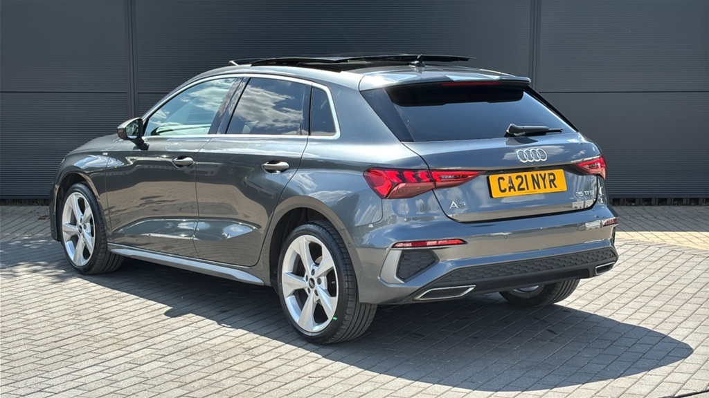 Audi A3 35 Tfsi S Line Comfortsound 150 Ps Grey #3
