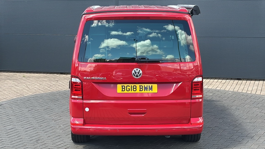 Volkswagen California Ocean Swb Eu6 150 Ps 2.0 Tdi Bmt 7Sp Dsg Red #9