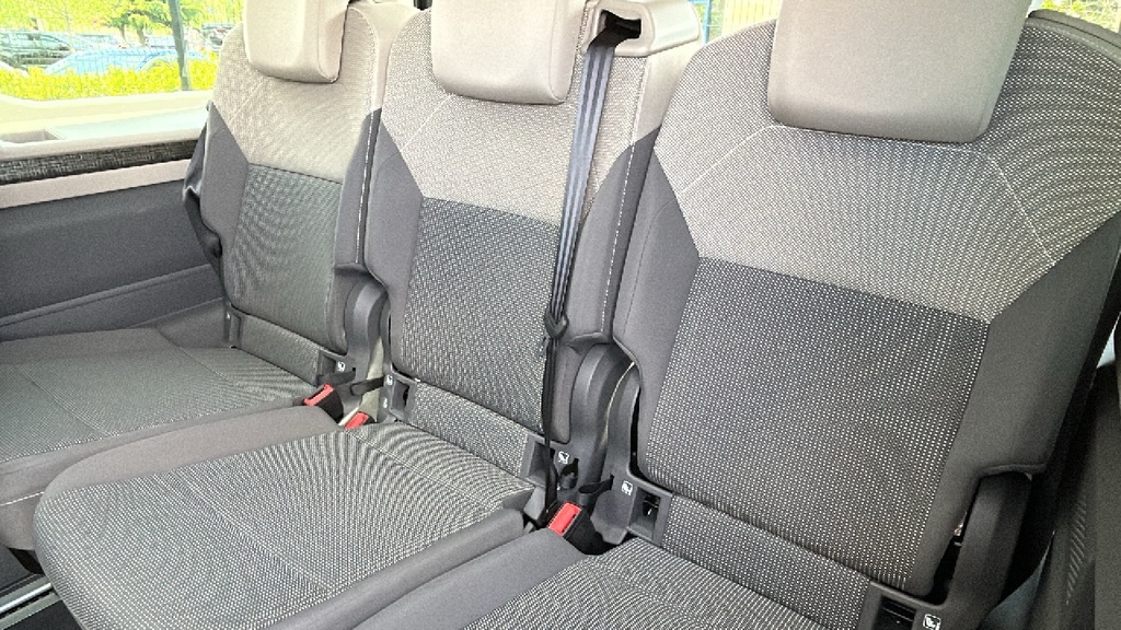 Volkswagen Multivan Mpv Black #15