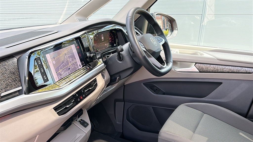 Volkswagen Multivan 1.4 Tsi Ehybrid Energetic Dsg 218 Ps Red #2