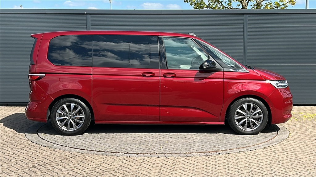 Volkswagen Multivan 1.4 Tsi Ehybrid Energetic Dsg 218 Ps Red #4