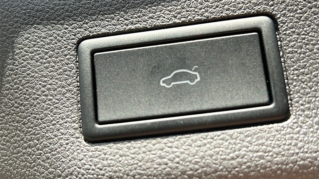 Volkswagen Multivan Mpv Black #23