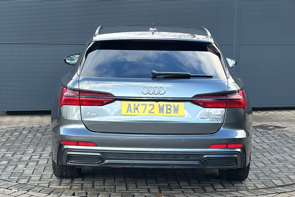 Audi A6 2022 2.0 Tfsi 40 Sport Estate S Tronic White #8