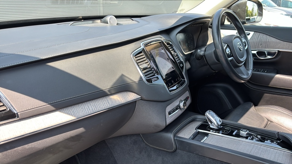 Volvo XC90 2.0 B5p 250 Inscription Pro Awd Gtron 250 P Grey #2