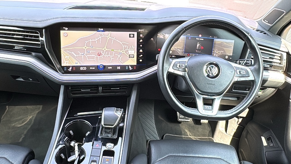 Volkswagen Touareg 3.0 Tdi V6 R-line Tiptronic 4Motion Euro 6 Ss 5 White #10
