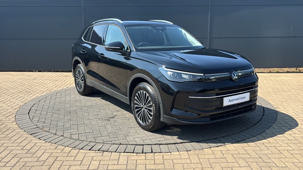 Volkswagen Tiguan 1.5 Tsi Ehybrid Match Dsg 204 Ps Black