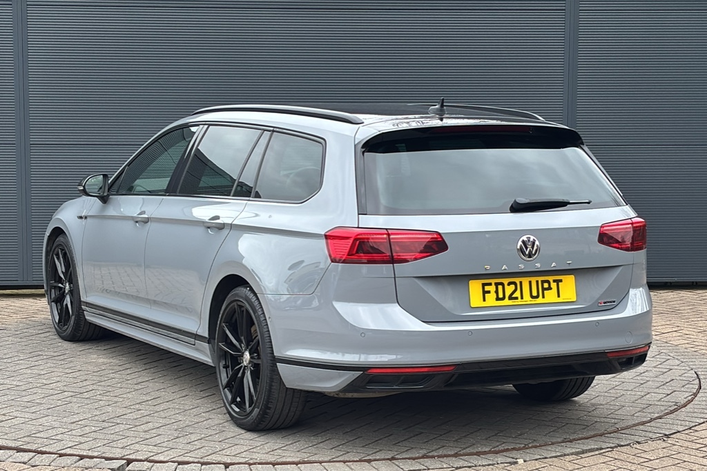 Volkswagen Passat 2.0 Bitdi 240 R-line Edition 4Motion Dsg 0 Ps Grey #3