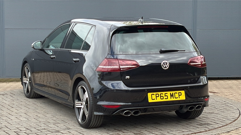 Volkswagen Golf 2.0 Tsi R Dsg 300 Ps Black #3