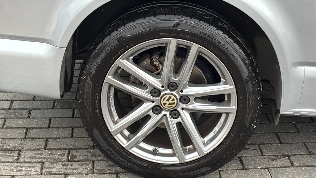Volkswagen Transporter 2.0 Tdi 150 Highline Van 0 Ps Silver #5